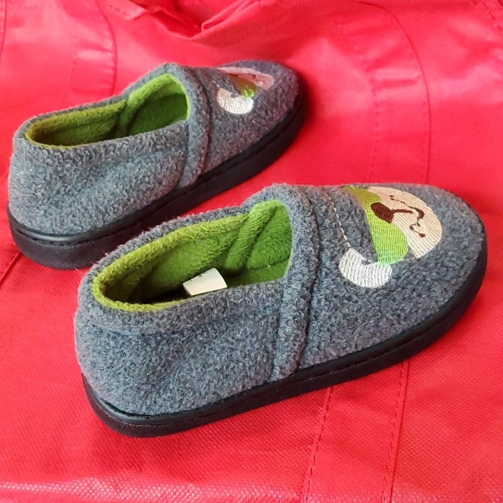 Slippers - Picture 4 of 5